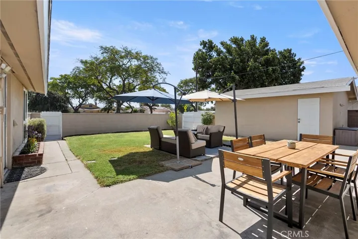 3490 E La Jara Street, Long Beach, California 90805