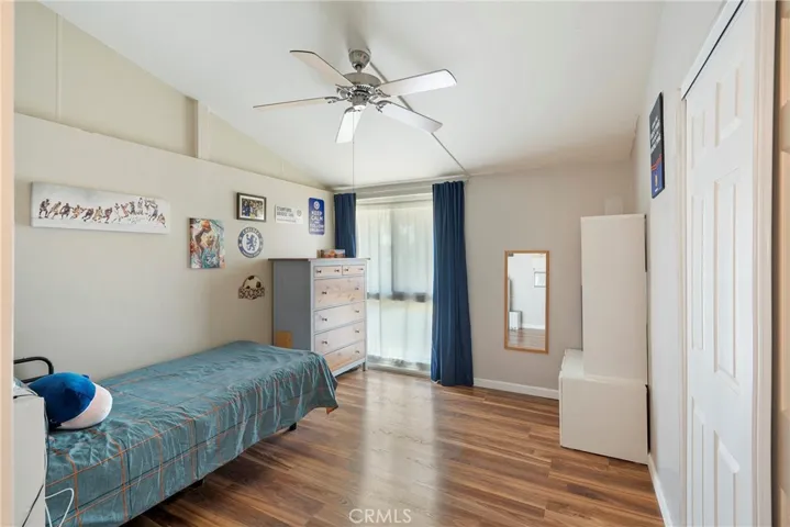 3490 E La Jara Street, Long Beach, California 90805