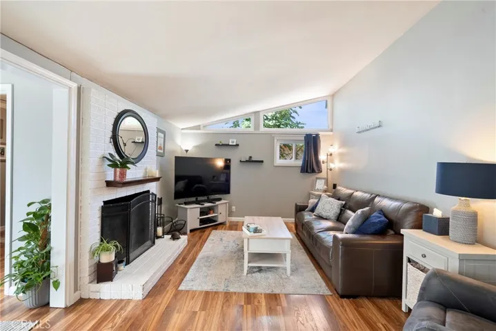3490 E La Jara Street, Long Beach, California 90805