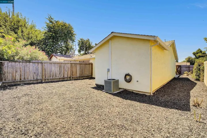 2101 Banyan Way, Antioch, California 94509