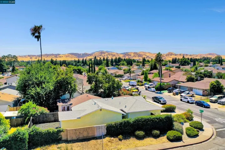 2101 Banyan Way, Antioch, California 94509