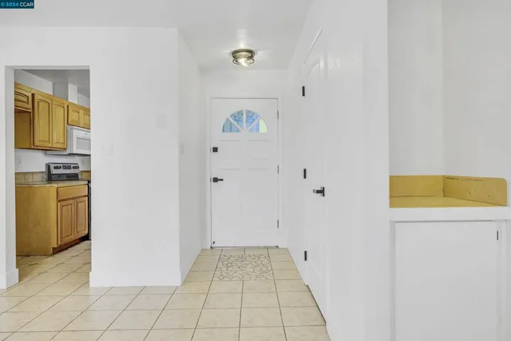 2101 Banyan Way, Antioch, California 94509