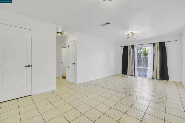 2101 Banyan Way, Antioch, California 94509
