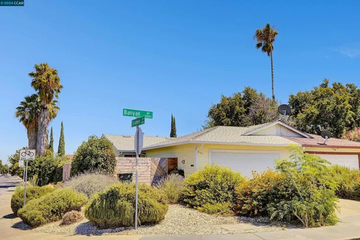 2101 Banyan Way, Antioch, California 94509