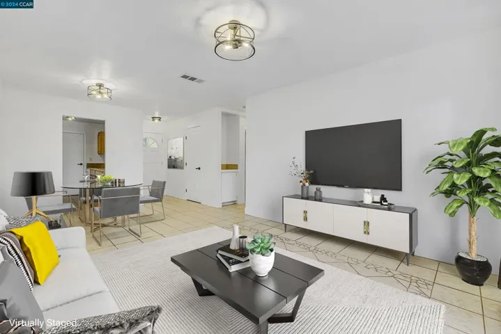 2101 Banyan Way, Antioch, California 94509