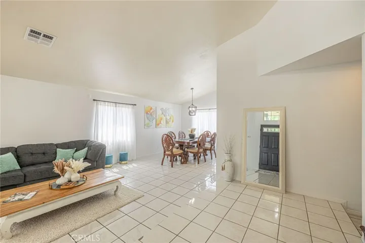 5744 E Avenue R11, Palmdale, California 93552