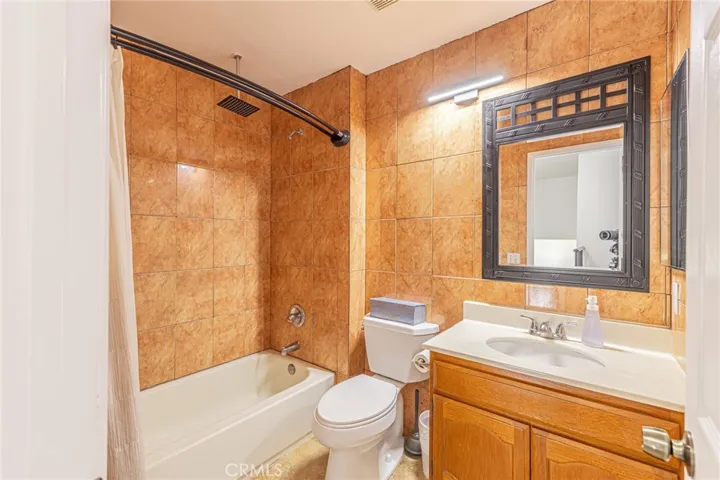 5744 E Avenue R11, Palmdale, California 93552