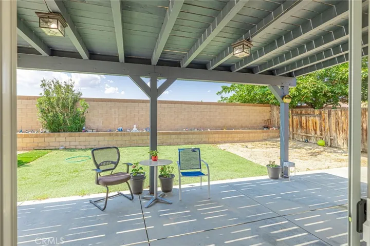5744 E Avenue R11, Palmdale, California 93552