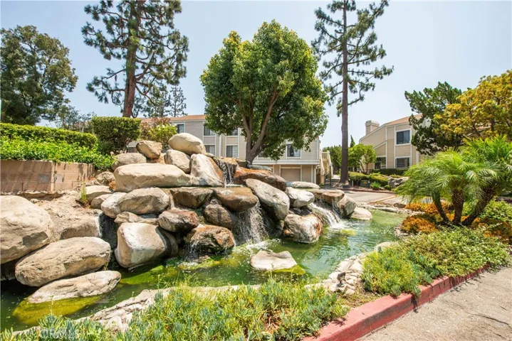4900 N Grand Avenue 234, Covina, California 91724