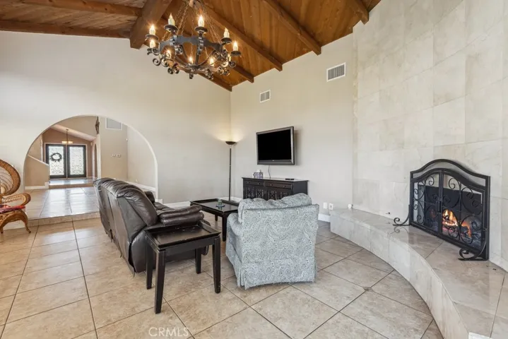 1497 Cindee Lane, Colton, California 92324