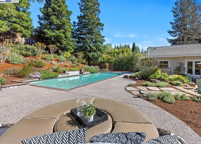 74 Alamo Glen Trl, Alamo, California 94507