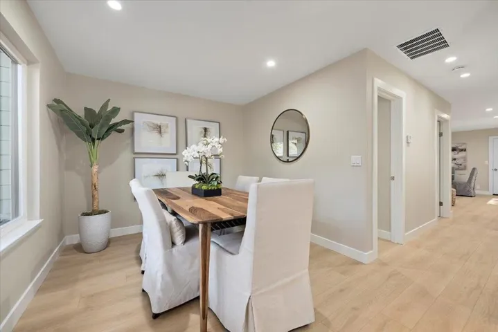 111 Strathmore Place, Los Gatos, California 95032