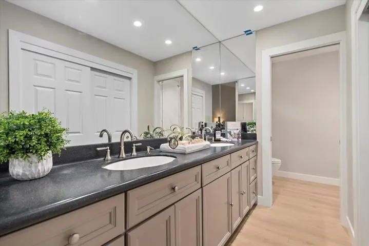111 Strathmore Place, Los Gatos, California 95032