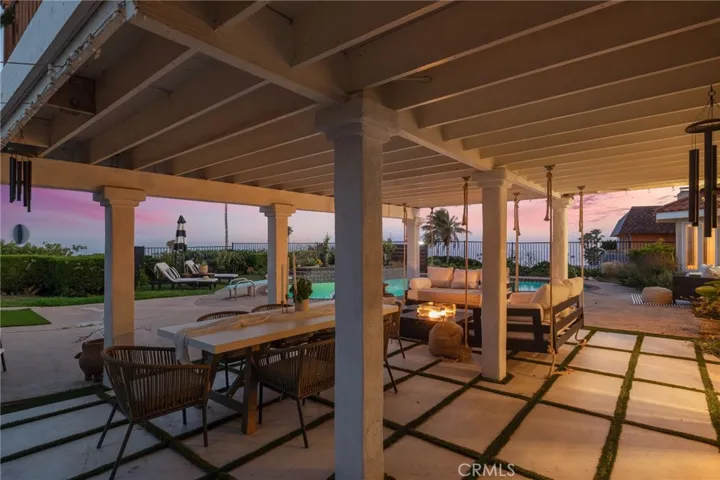 6890 Vallon Drive, Rancho Palos Verdes, California 90275