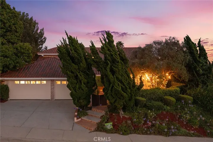 6890 Vallon Drive, Rancho Palos Verdes, California 90275