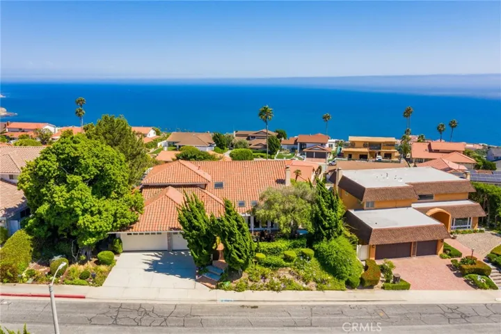 6890 Vallon Drive, Rancho Palos Verdes, California 90275
