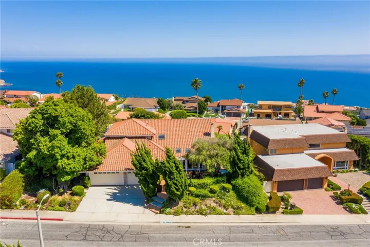 6890 Vallon Drive, Rancho Palos Verdes, California 90275