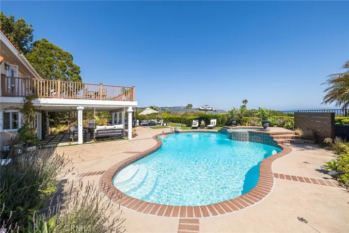 6890 Vallon Drive, Rancho Palos Verdes, California 90275