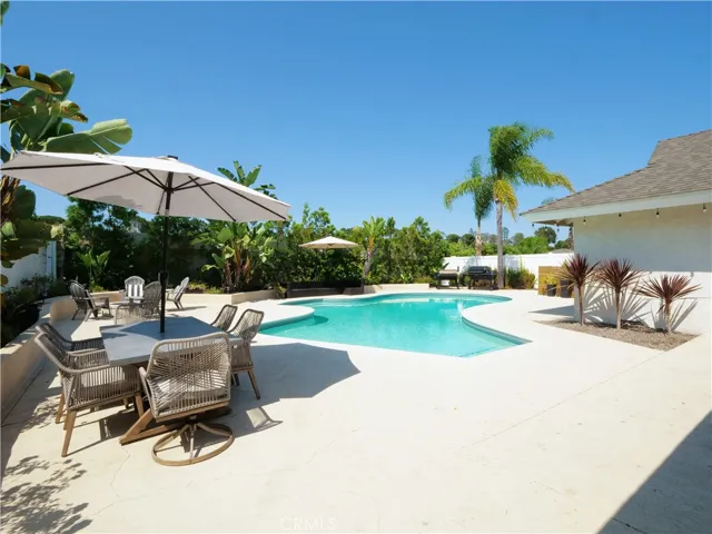 2021 Avenida Feliciano, Rancho Palos Verdes, California 90275
