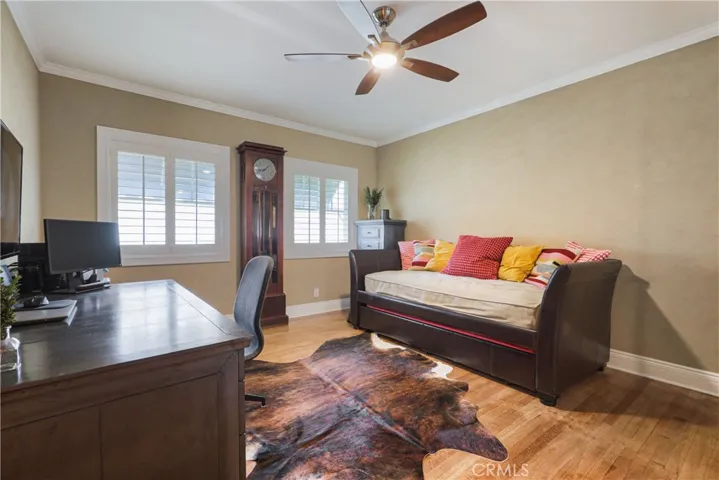 1624 Cleveland Road, Glendale, California 91202