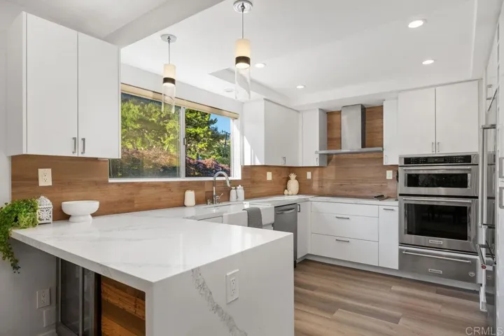 Quartz counter w/wine fridge