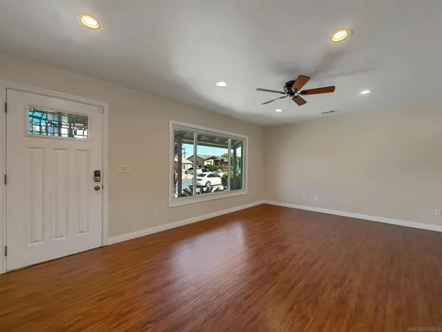 704 El Monte Rd, El Cajon, California 92020