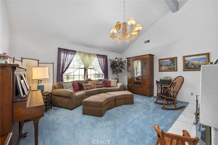 6508 Highland Knolls Drive, Bakersfield, California 93306