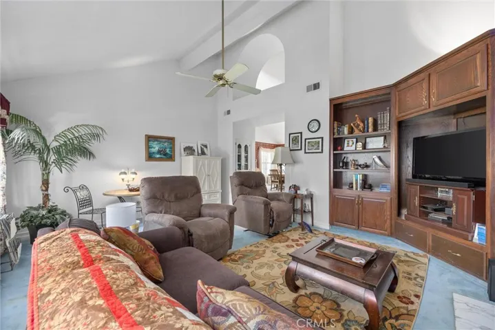 6508 Highland Knolls Drive, Bakersfield, California 93306