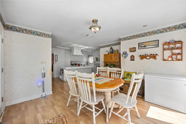 6508 Highland Knolls Drive, Bakersfield, California 93306