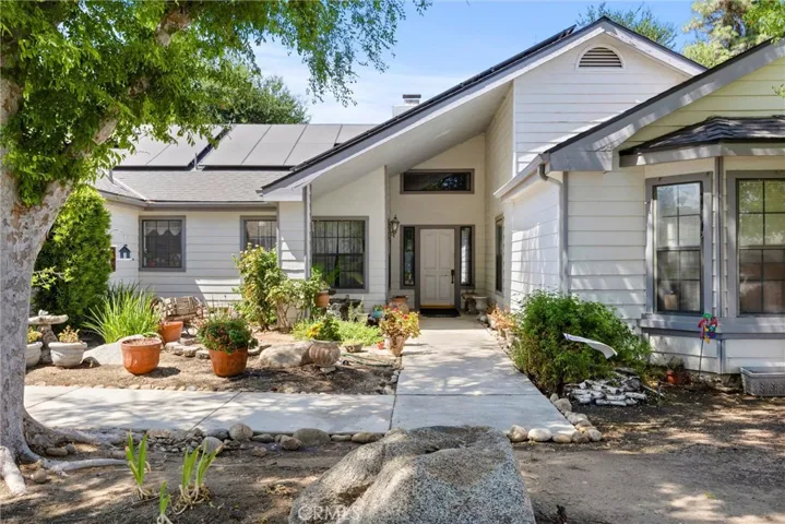 6508 Highland Knolls Drive, Bakersfield, California 93306