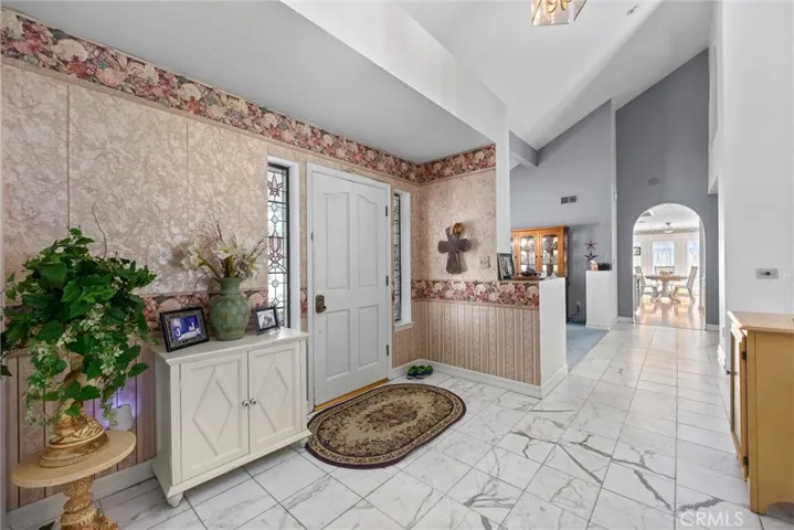 6508 Highland Knolls Drive, Bakersfield, California 93306