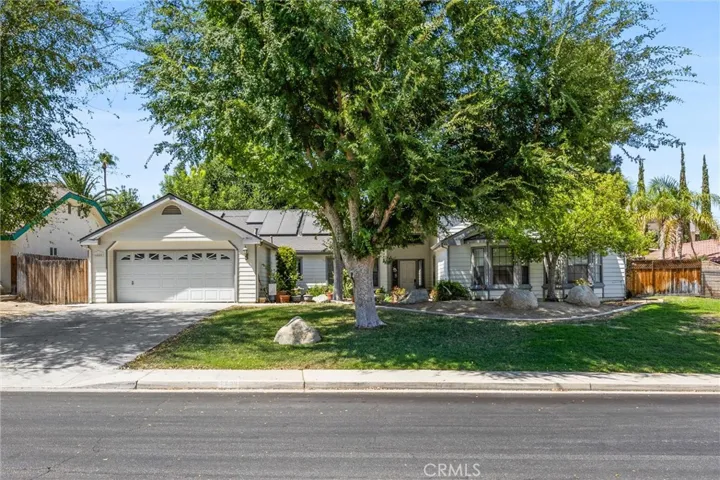 6508 Highland Knolls Drive, Bakersfield, California 93306