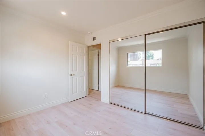 7524 Corbin Avenue 4, Reseda, California 91335