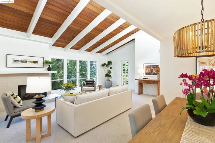 8030 Shepherd Canyon Rd, Oakland, California 94611