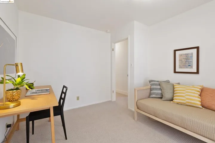 8030 Shepherd Canyon Rd, Oakland, California 94611
