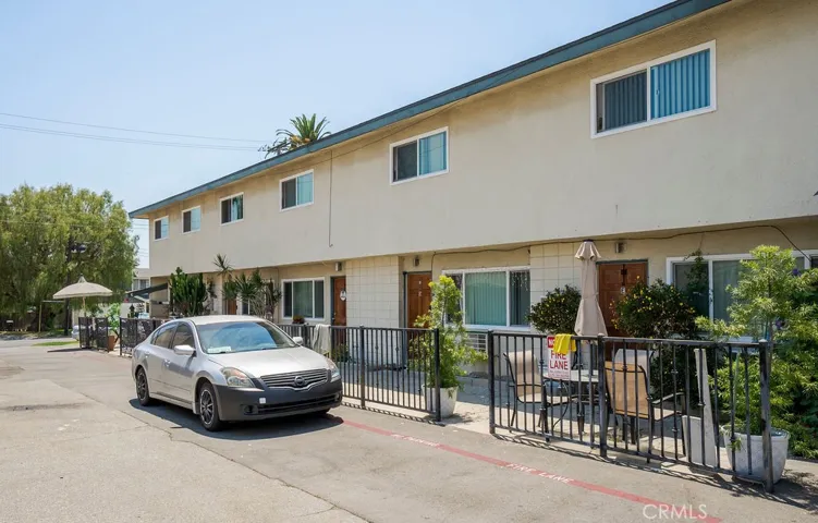 449 E Puente Street, Covina, California 91723