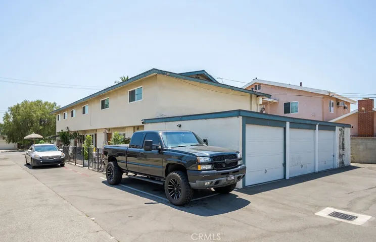 449 E Puente Street, Covina, California 91723