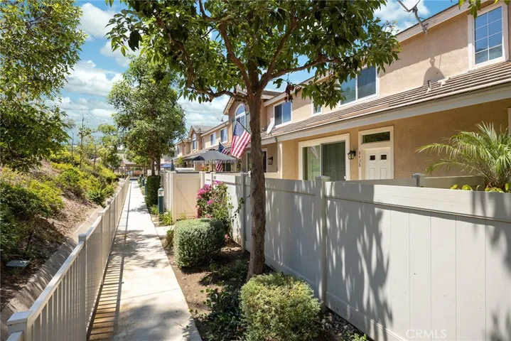 8438 E Cody Way 42, Anaheim Hills, California 92808
