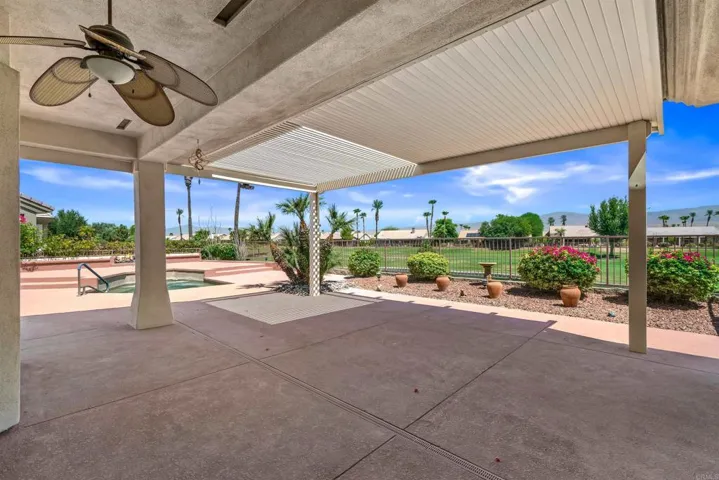 39303 Gleneagles Circle, Palm Desert, California 92211