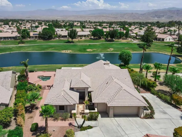 39303 Gleneagles Circle, Palm Desert, California 92211