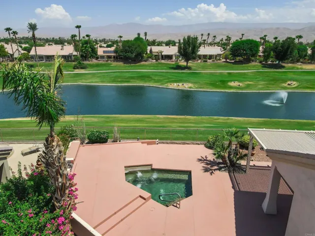 39303 Gleneagles Circle, Palm Desert, California 92211