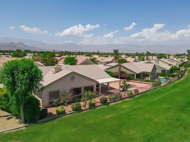 39303 Gleneagles Circle, Palm Desert, California 92211