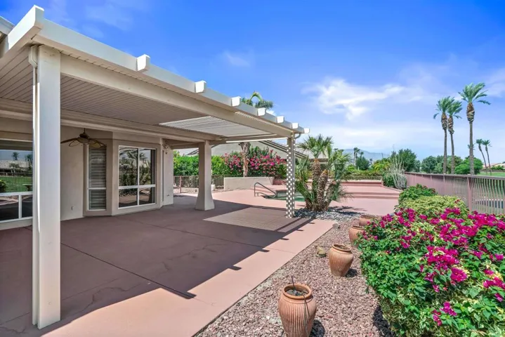 39303 Gleneagles Circle, Palm Desert, California 92211