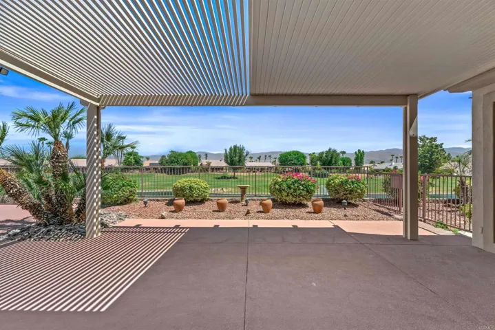 39303 Gleneagles Circle, Palm Desert, California 92211