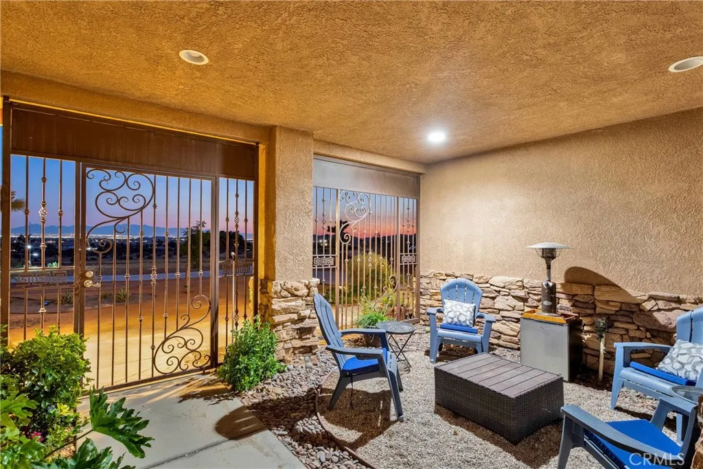 16323 Shirwaun Road, Apple Valley, California 92307 home-pic-55