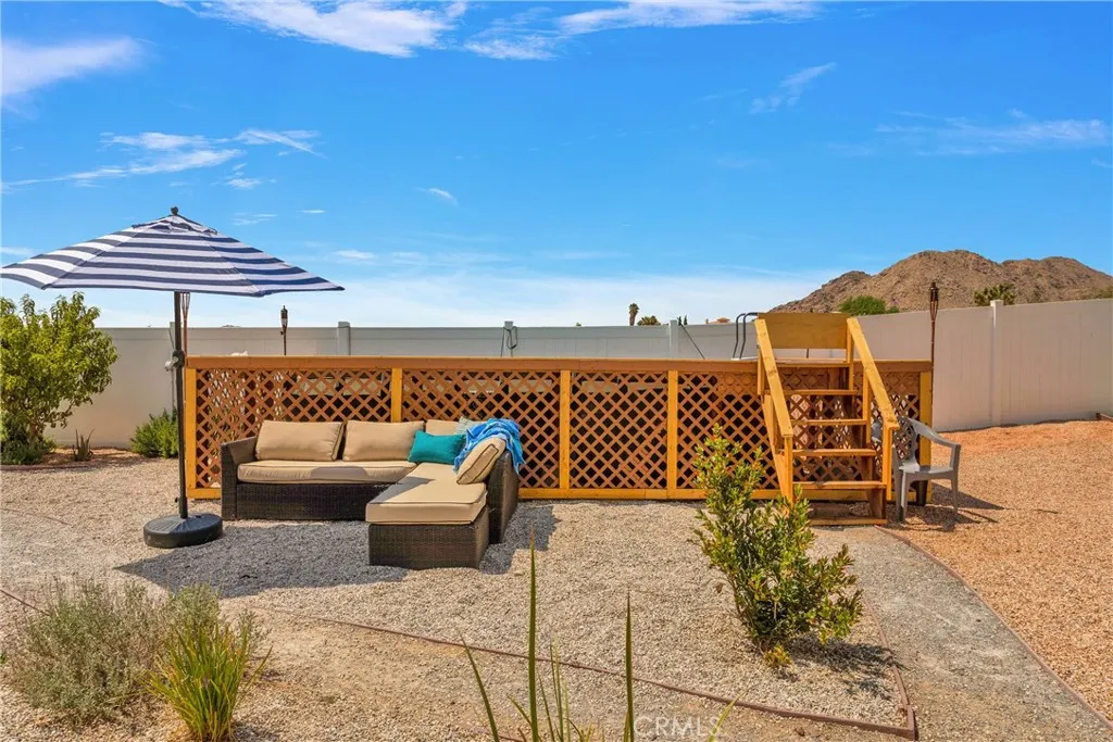 16323 Shirwaun Road, Apple Valley, California 92307 home-pic-37