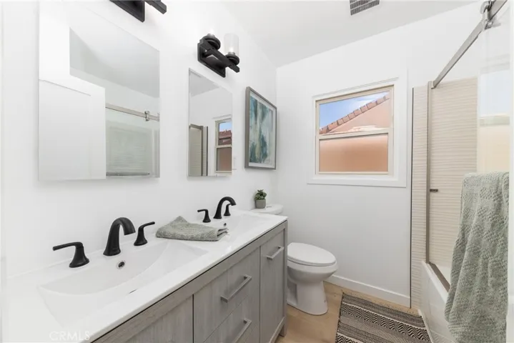 1118 S Washington Avenue, Fullerton, California 92832