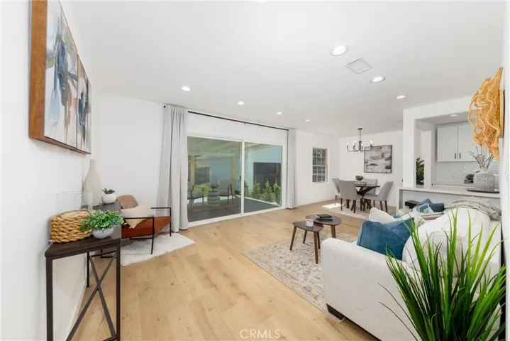 1118 S Washington Avenue, Fullerton, California 92832