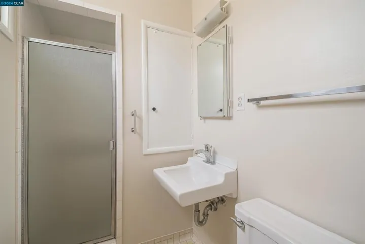 548 Skyline Dr, Daly City, California 94015