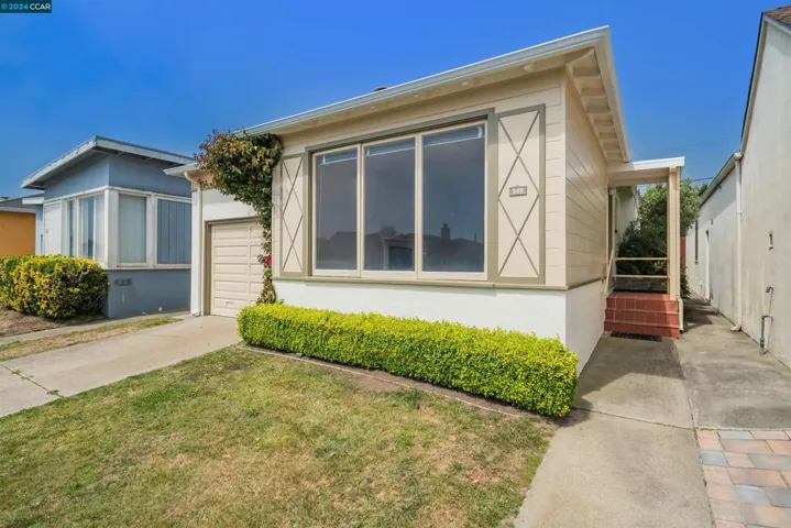 548 Skyline Dr, Daly City, California 94015